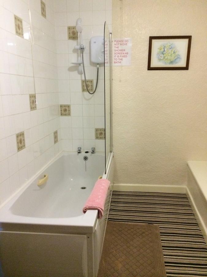The Crown Hotel Horton in Ribblesdale Room photo