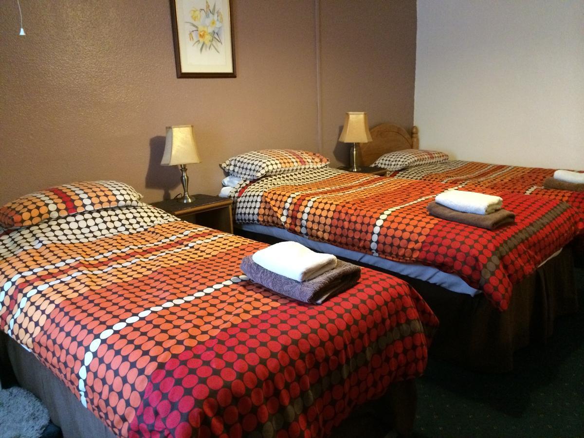 The Crown Hotel Horton in Ribblesdale Room photo